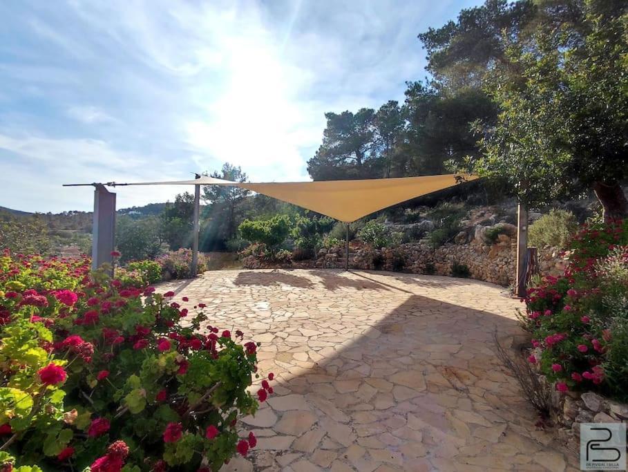 סאנט מיגל דה באלאנסט Casa Can Lluc Con Piscina, Jardin Y Vista Al Campo מראה חיצוני תמונה
