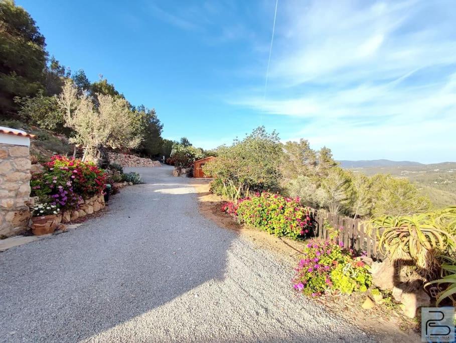 סאנט מיגל דה באלאנסט Casa Can Lluc Con Piscina, Jardin Y Vista Al Campo מראה חיצוני תמונה