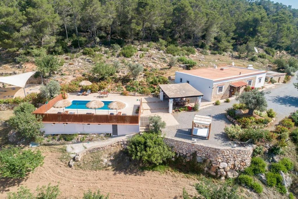 סאנט מיגל דה באלאנסט Casa Can Lluc Con Piscina, Jardin Y Vista Al Campo מראה חיצוני תמונה