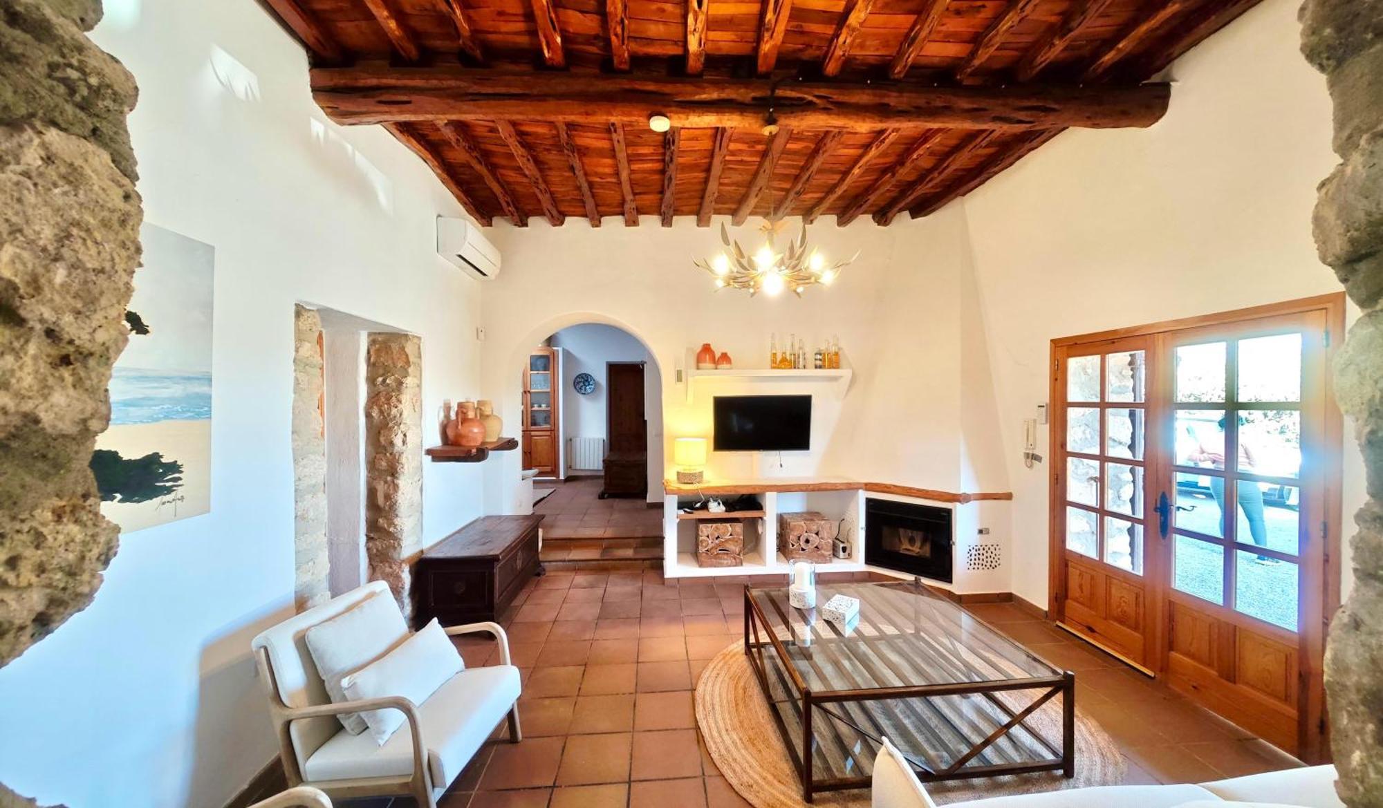 סאנט מיגל דה באלאנסט Casa Can Lluc Con Piscina, Jardin Y Vista Al Campo מראה חיצוני תמונה